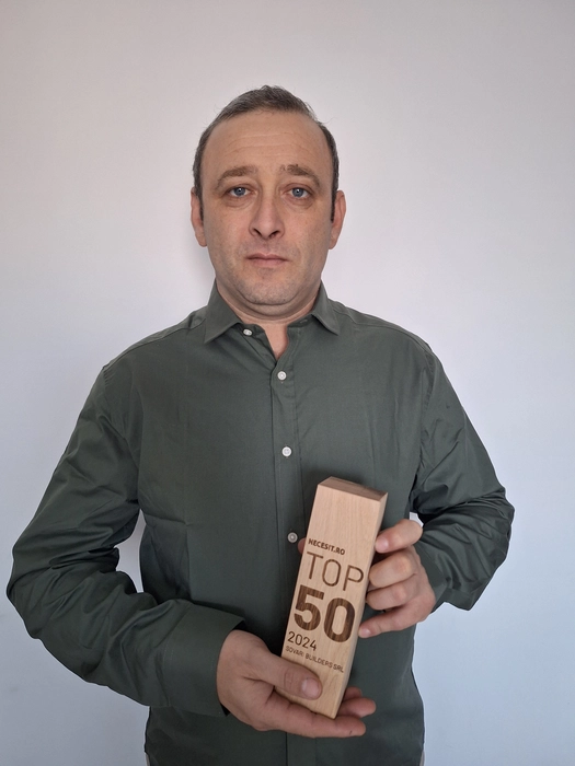 Sovari Builders Compania Sovari Builders SRL din București, specializată în renovări de apartamente și amenajări interioare, a fost premiată ca fiind unul dintre cei mai buni 50 de furnizori pe platforma Necesit.