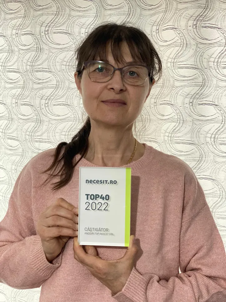 Ionela micu, andsim top invest Ionela Micu de la firma de servicii de curățenie Andsim Top Investment cu premiul Top 40 de la Necesit.ro.